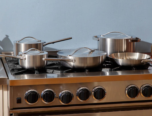 Dutch Oven - Our 6.5 qt Dutch Oven for taking meals from the stovetop to the oven. - US 9551